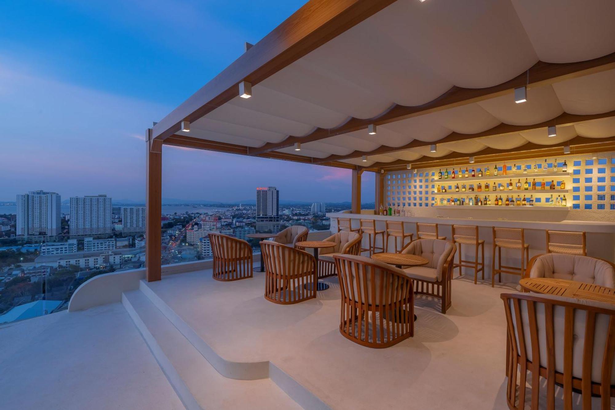 Akara Hotel Pattaya Eksteriør billede