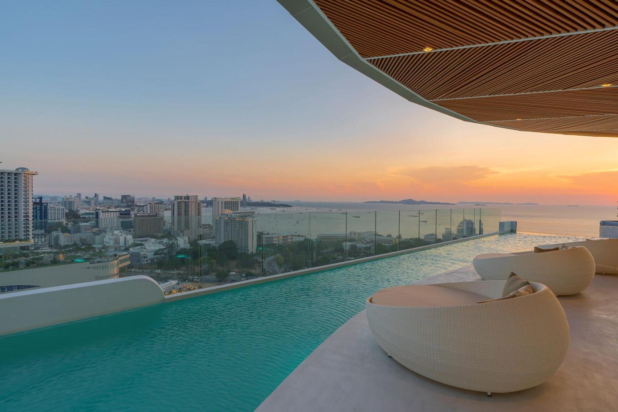 Akara Hotel Pattaya Eksteriør billede