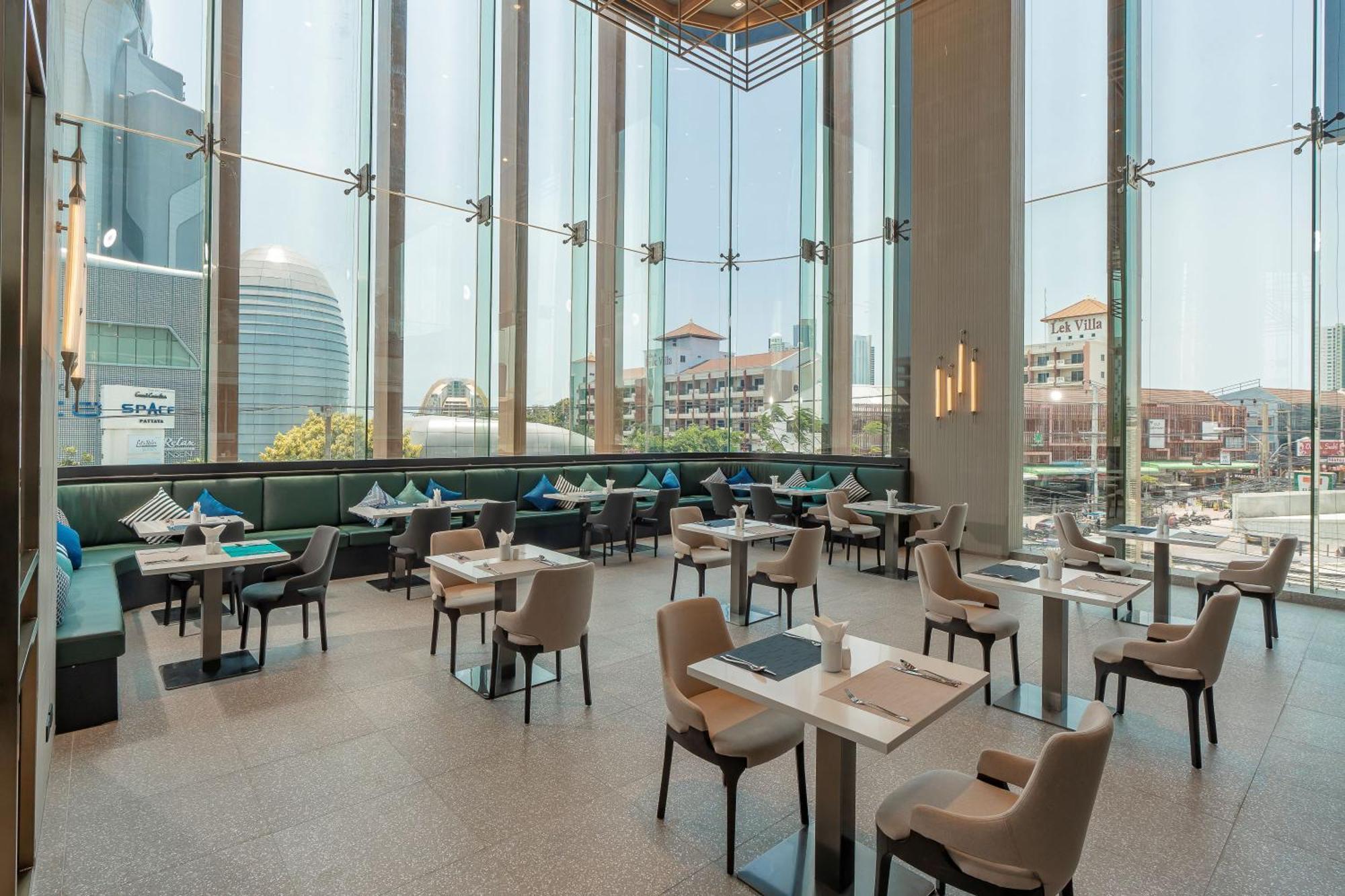Akara Hotel Pattaya Eksteriør billede