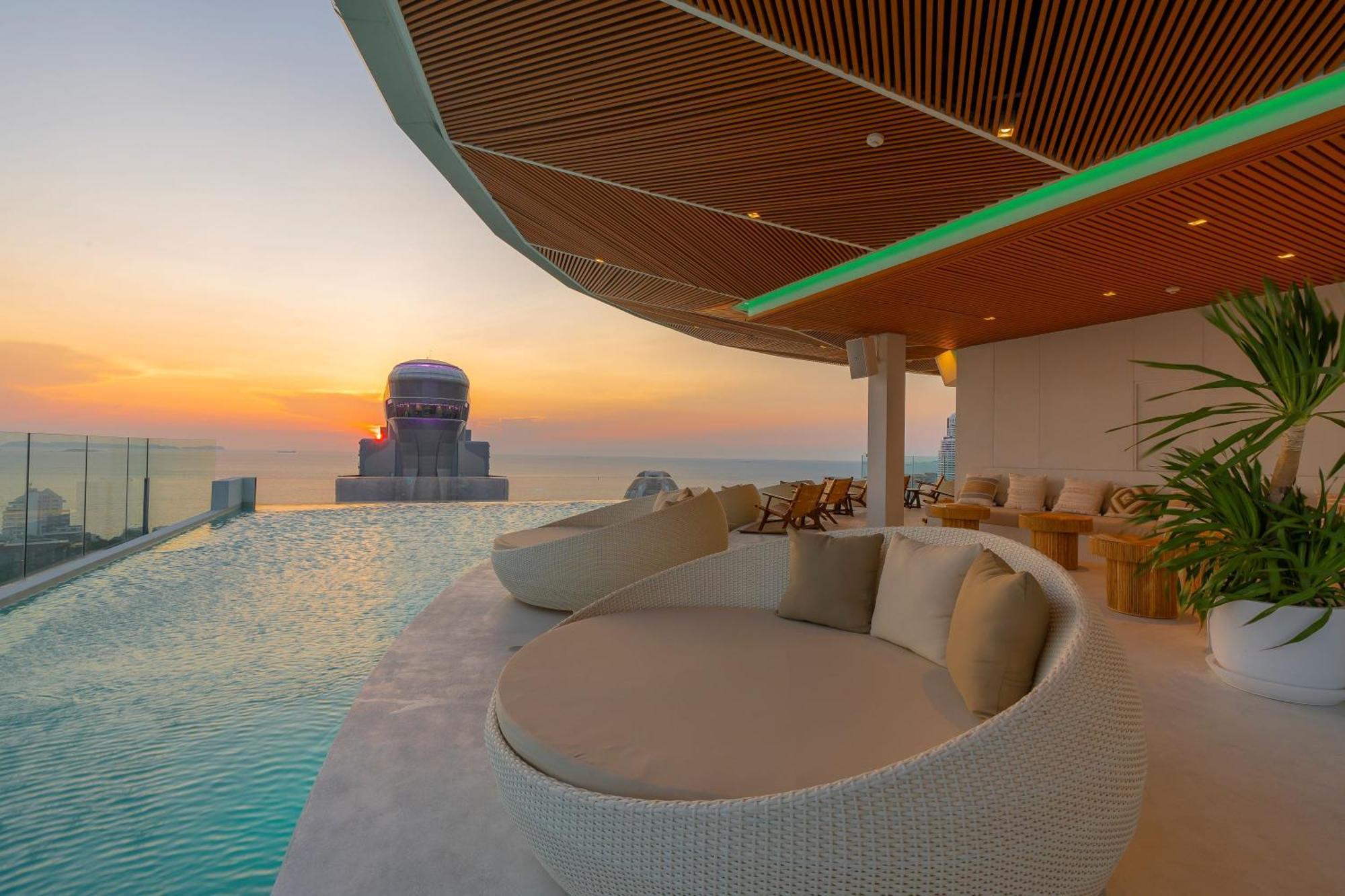 Akara Hotel Pattaya Eksteriør billede