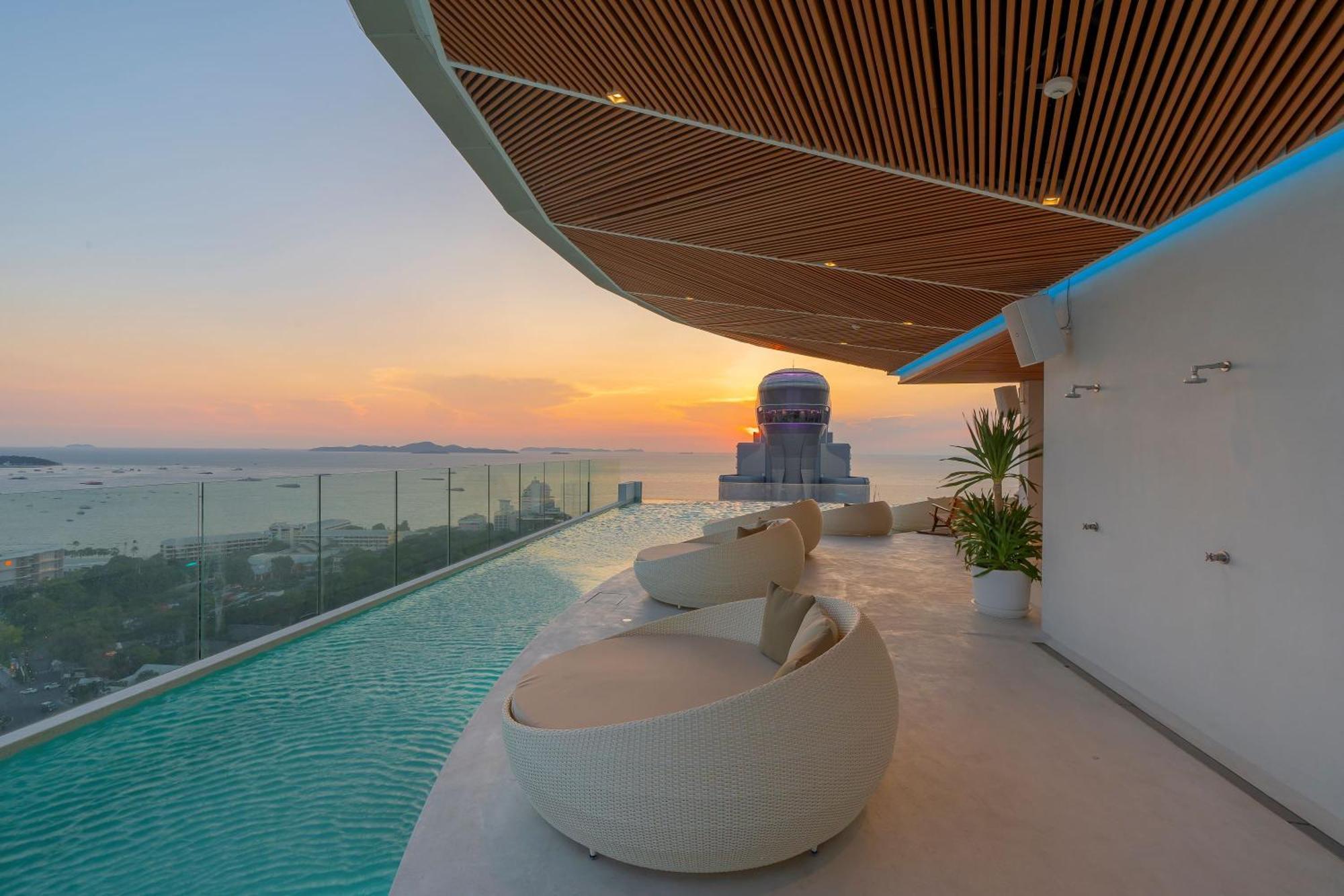 Akara Hotel Pattaya Eksteriør billede