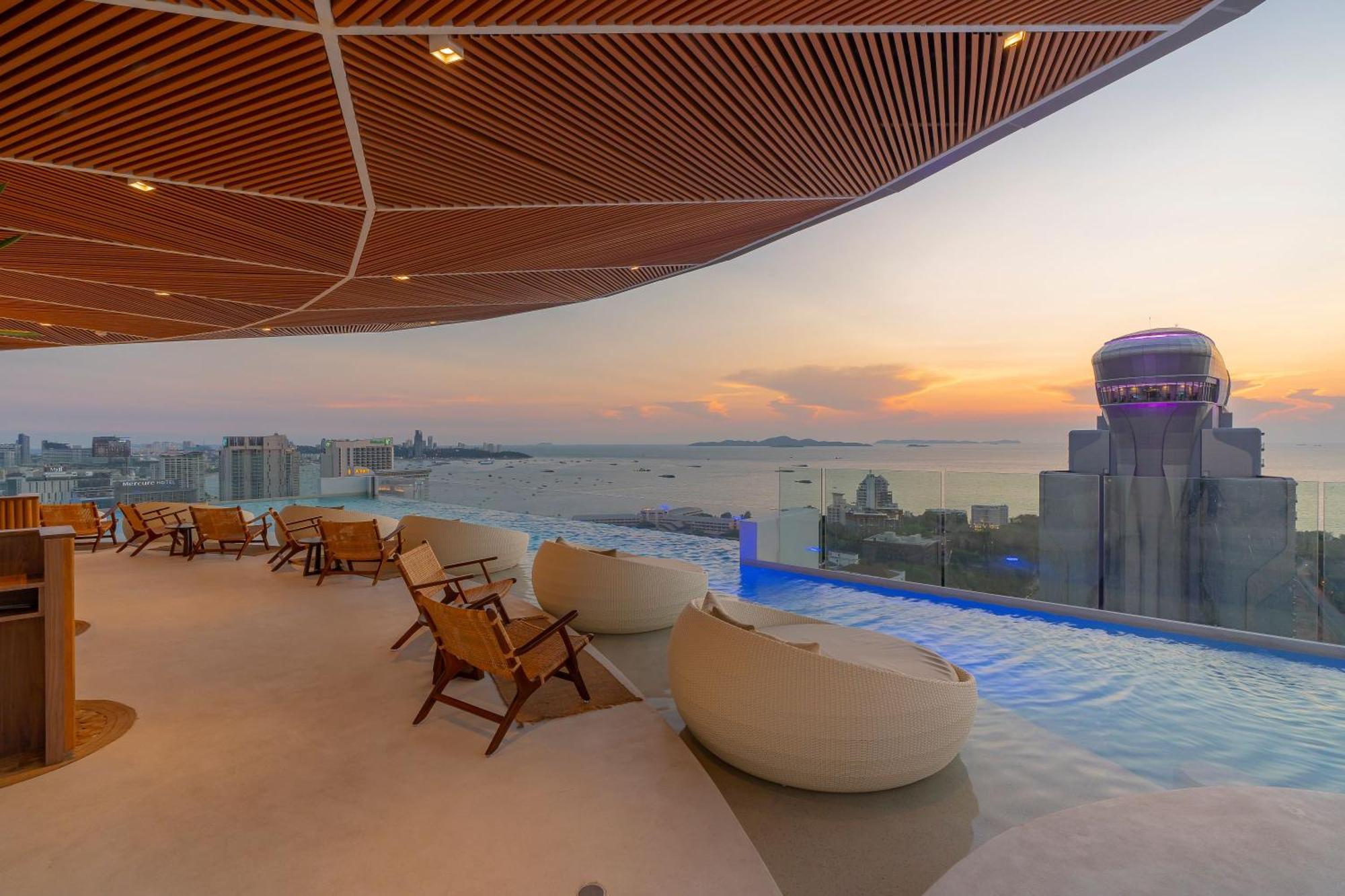 Akara Hotel Pattaya Eksteriør billede